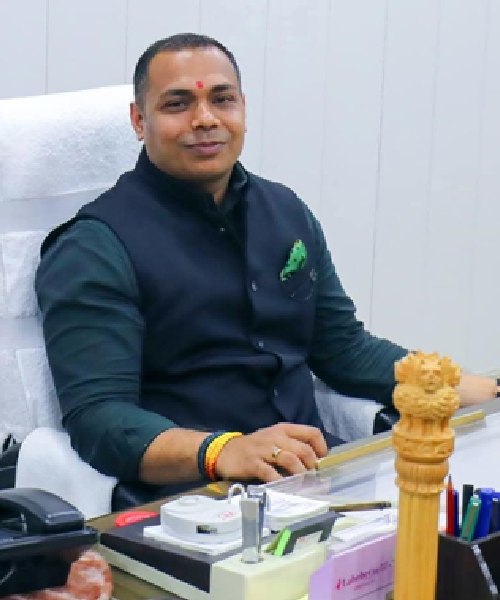 Shri Raj Kamal Yadav